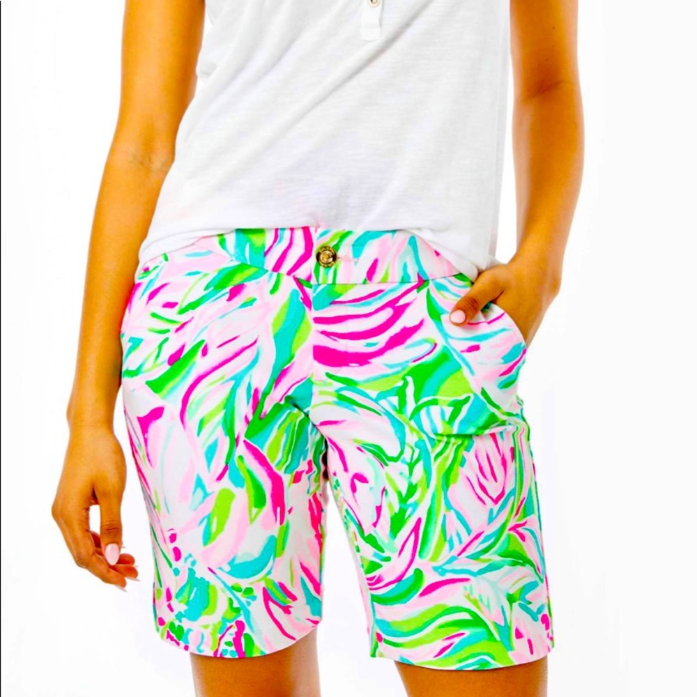 NWT Lilly Pulitzer 8 Clipper Short, Croc my world
